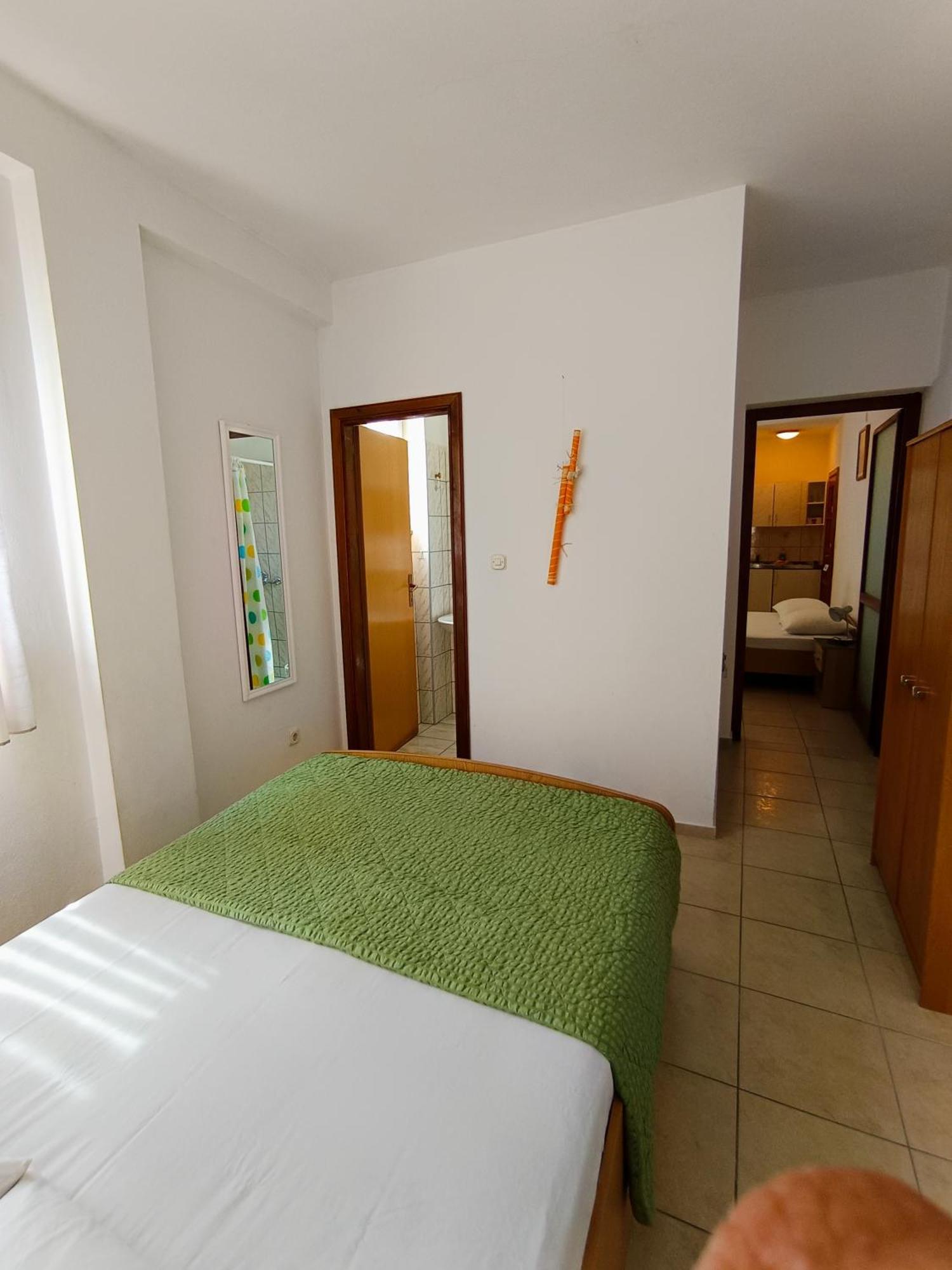 Studio Apartmani Marinella Baska Voda Room photo